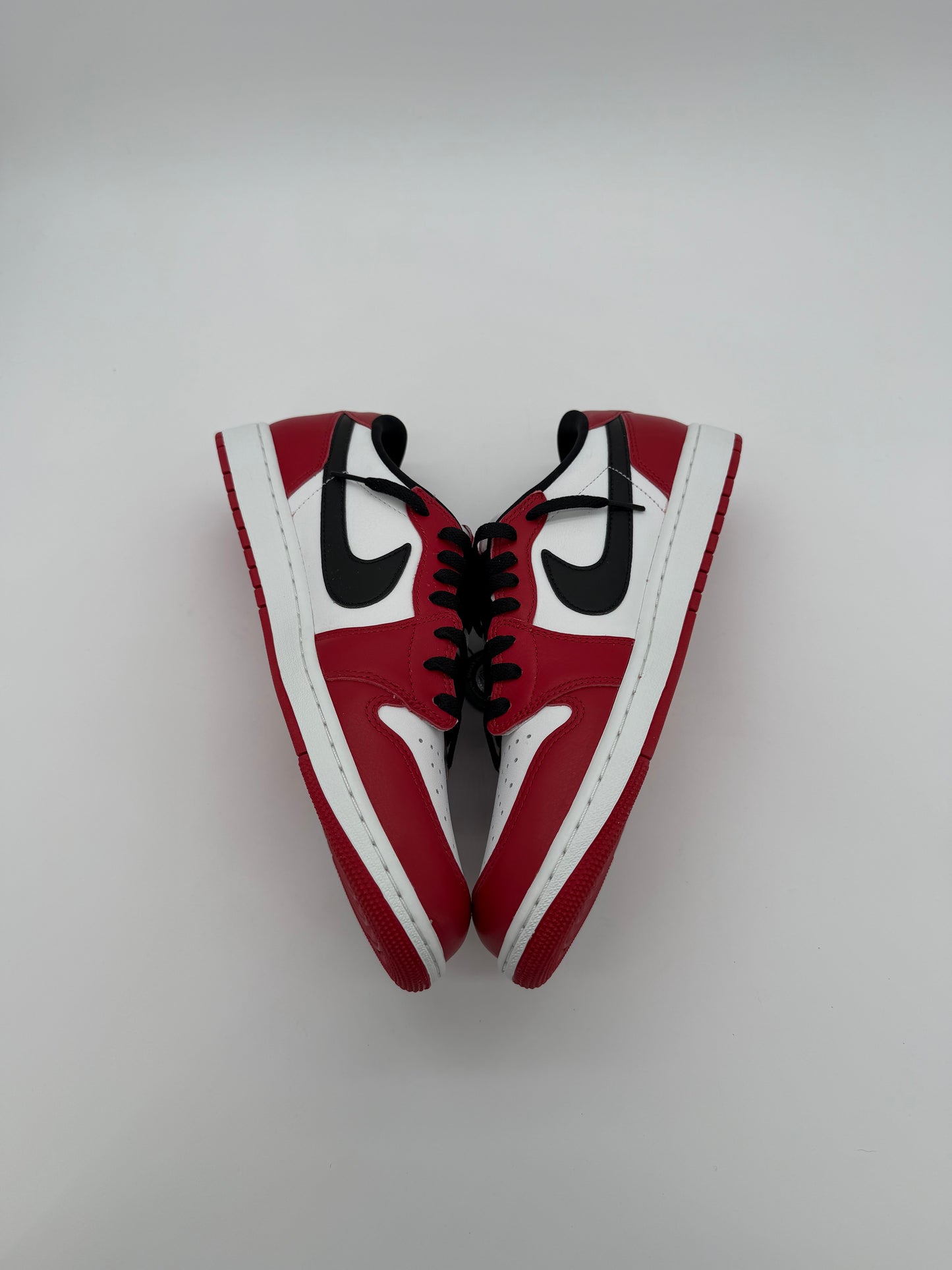 Jordan 1 Retro Low OG Chicago (2025)