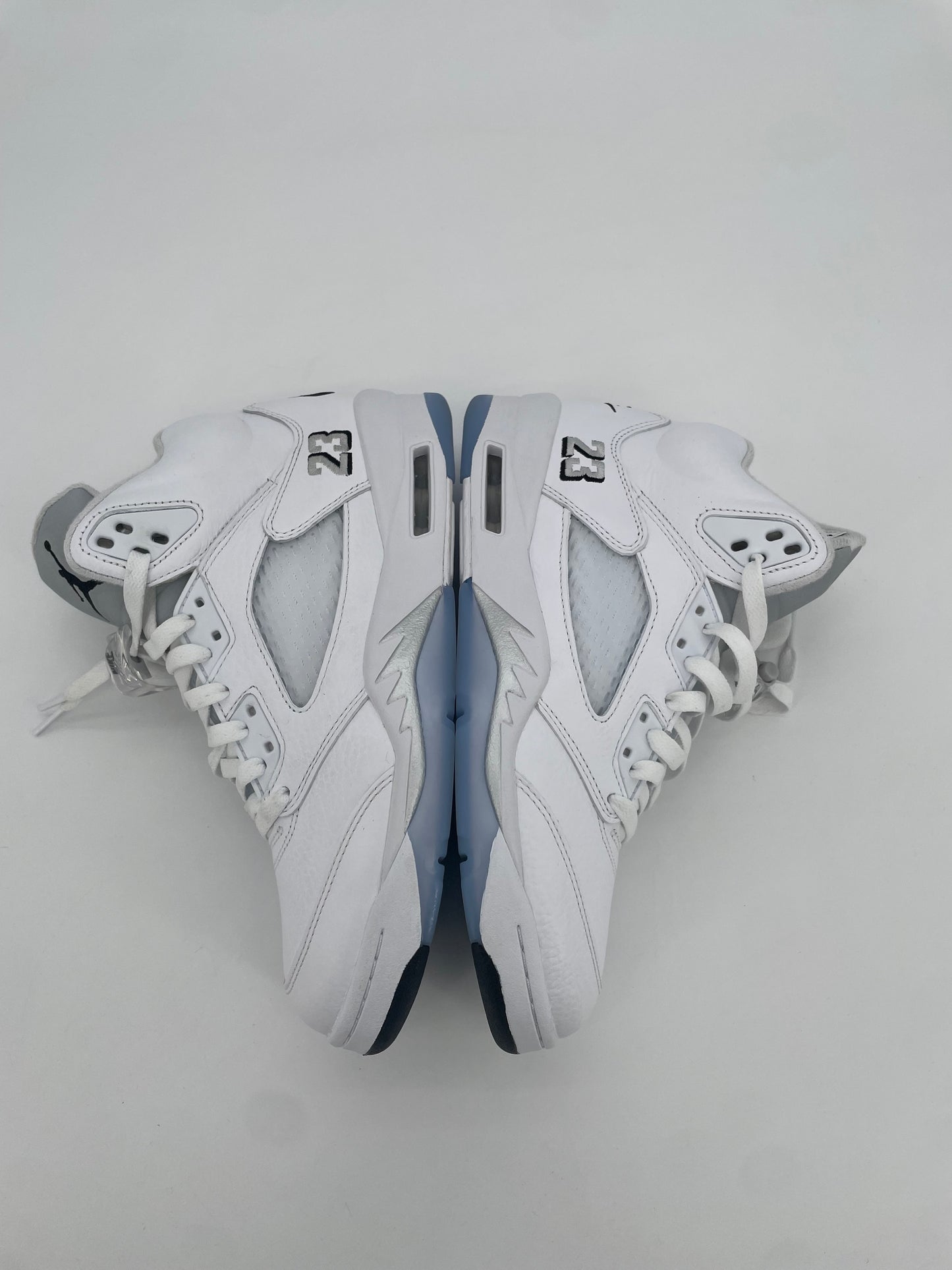 Jordan 5 Retro White Metallic (2026)