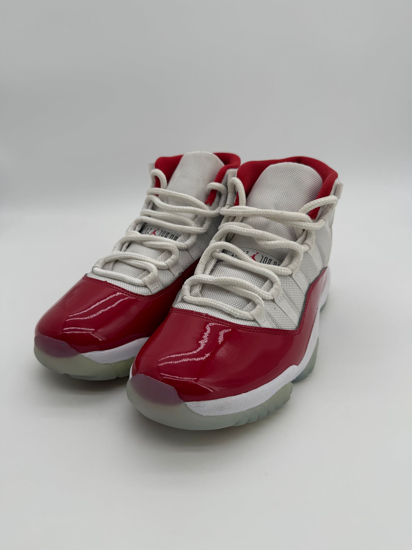 Jordan 11 Retro Cherry (2022)
