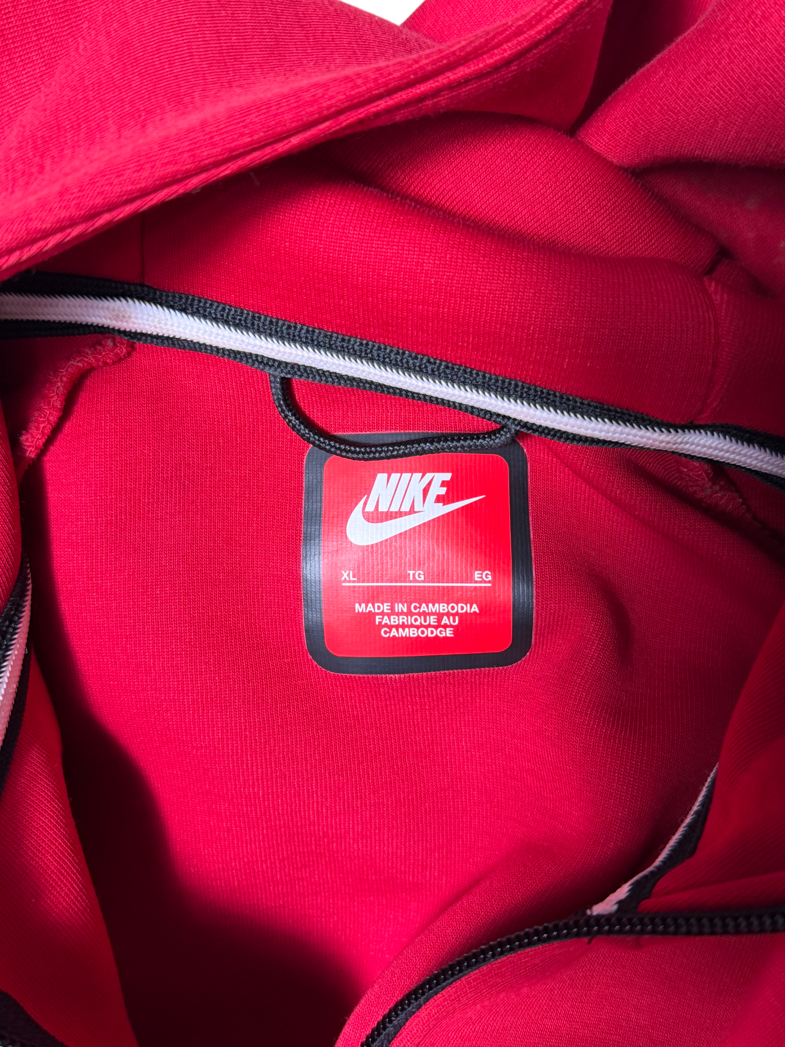 Nike Tech Red
