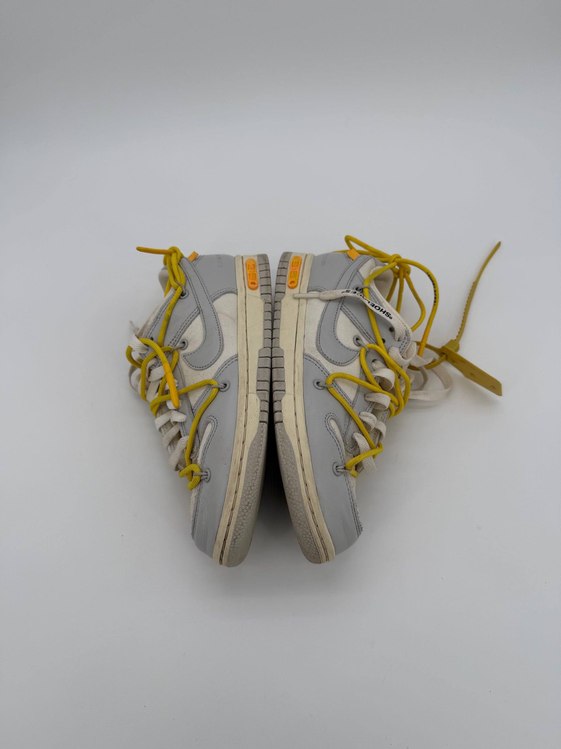 Nike Dunk Low Off-White Lot 29