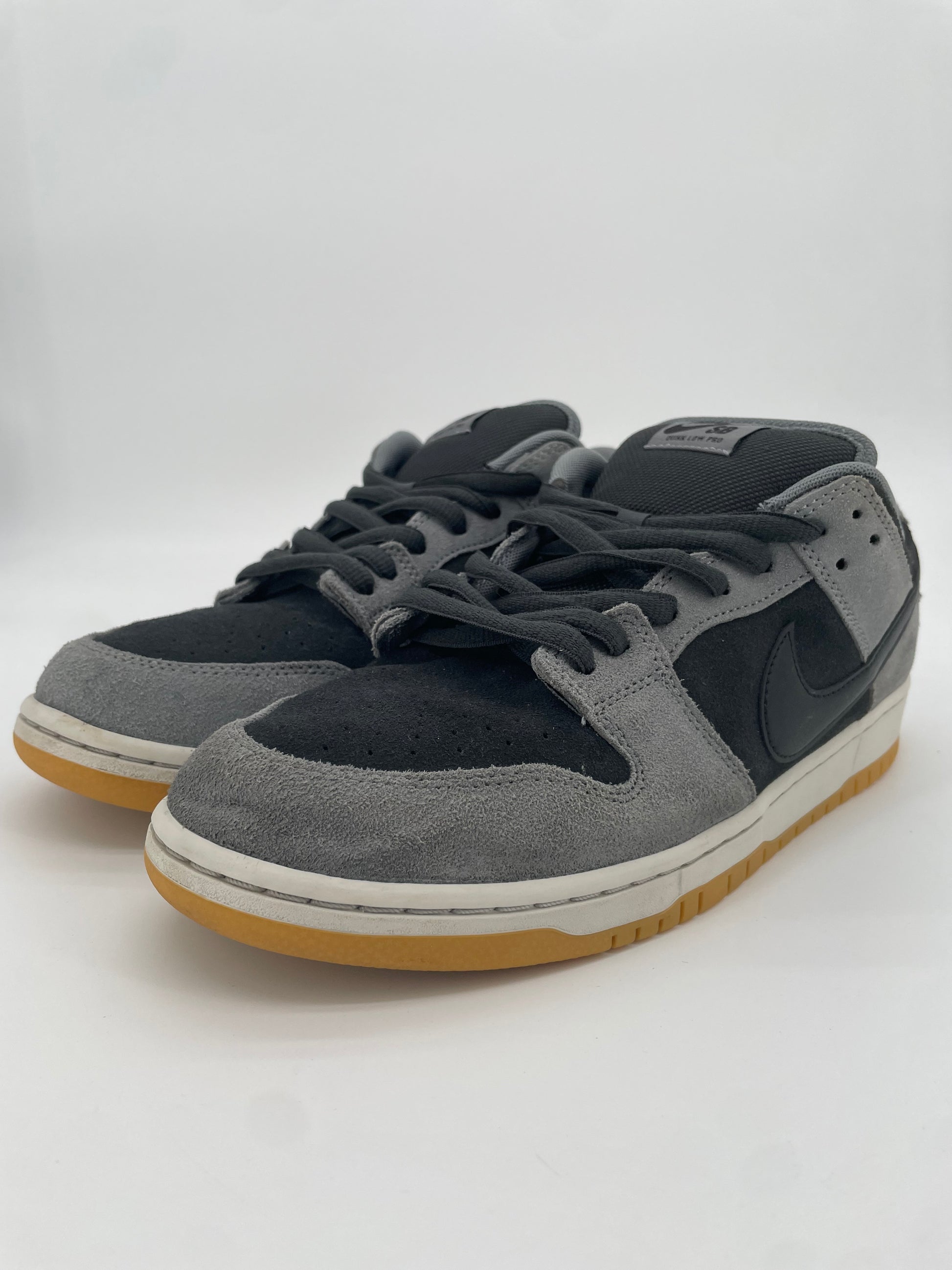 Nike SB Dunk Low Dark Smoke Grey