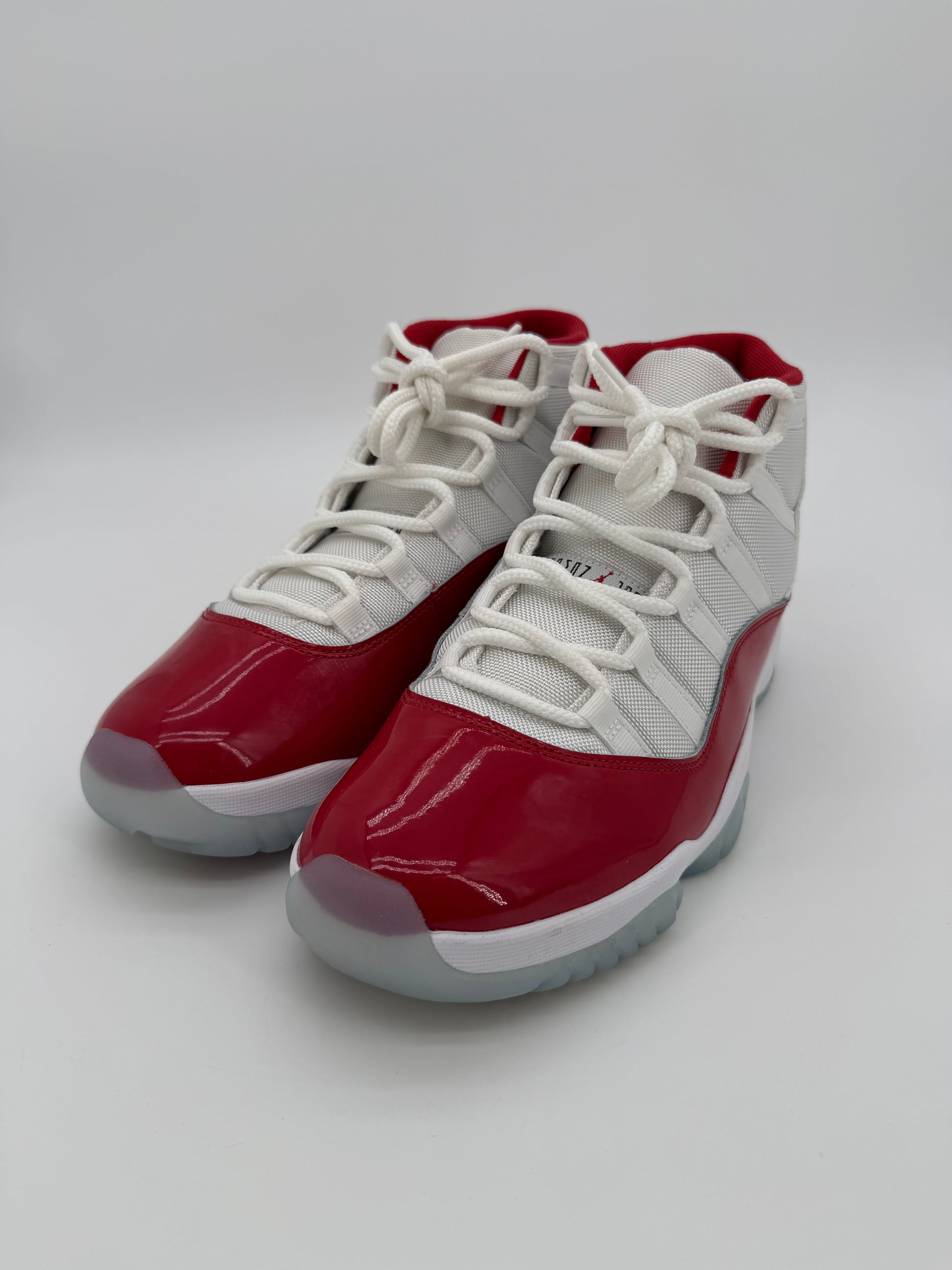 Jordan 11 Retro Cherry (2022)