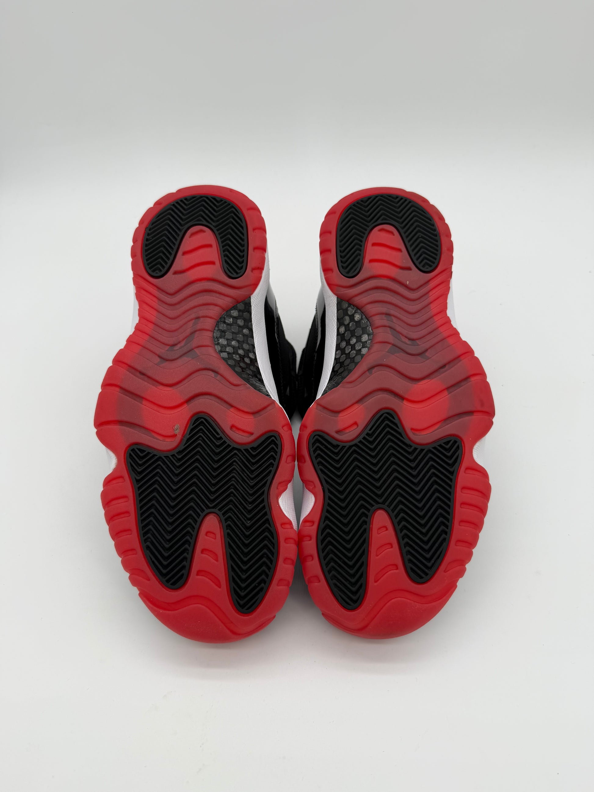 Jordan 11 Retro Low Bred (2025)