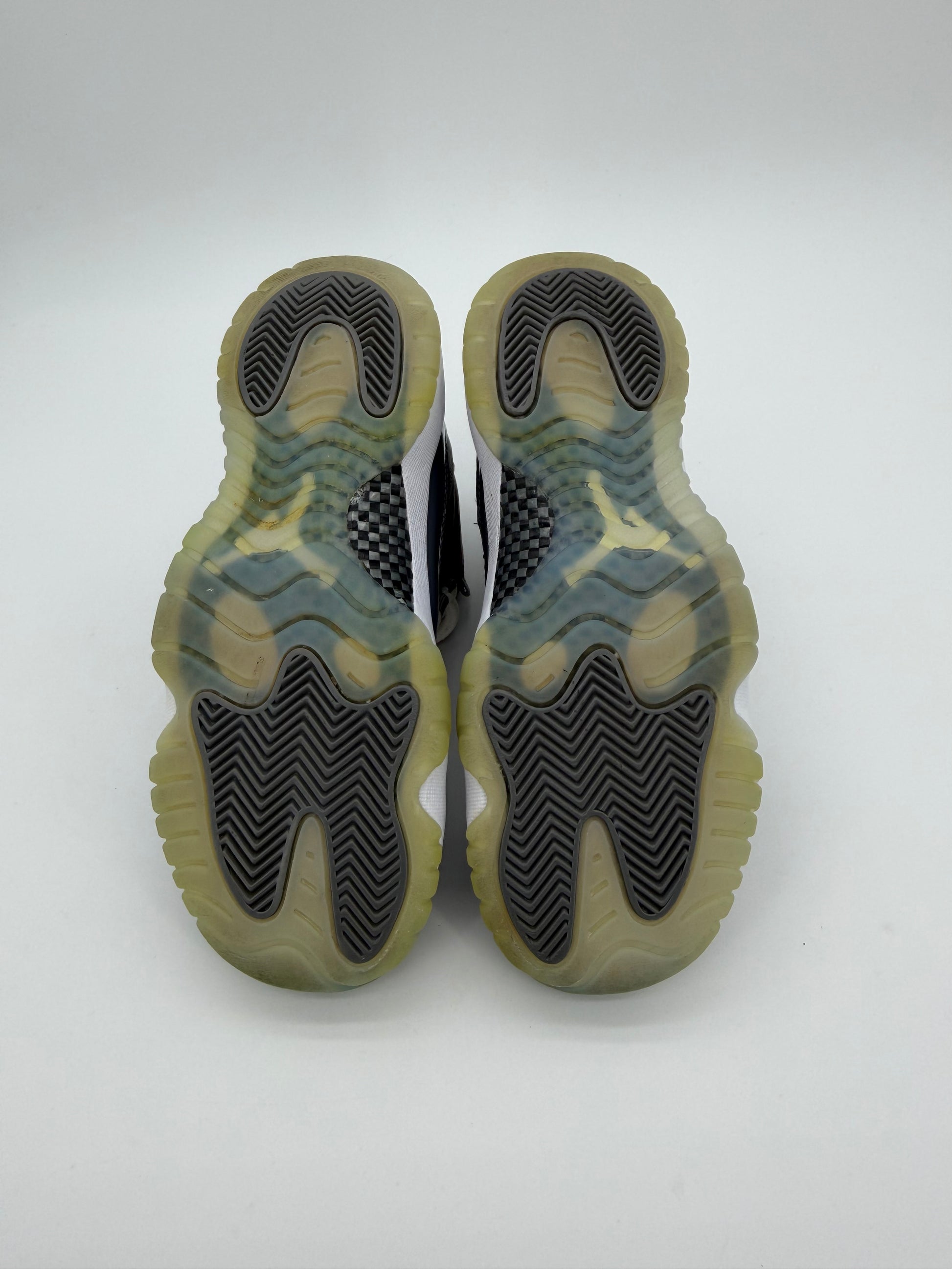 Jordan 11 Retro Cool Grey (2021) (GS)