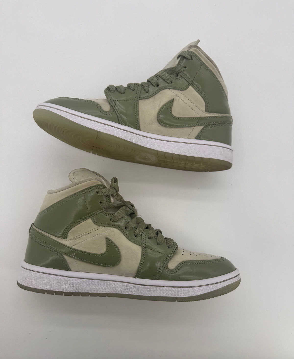 Jordan 1 Mid SE Sea Glass Oil Green (Women's)