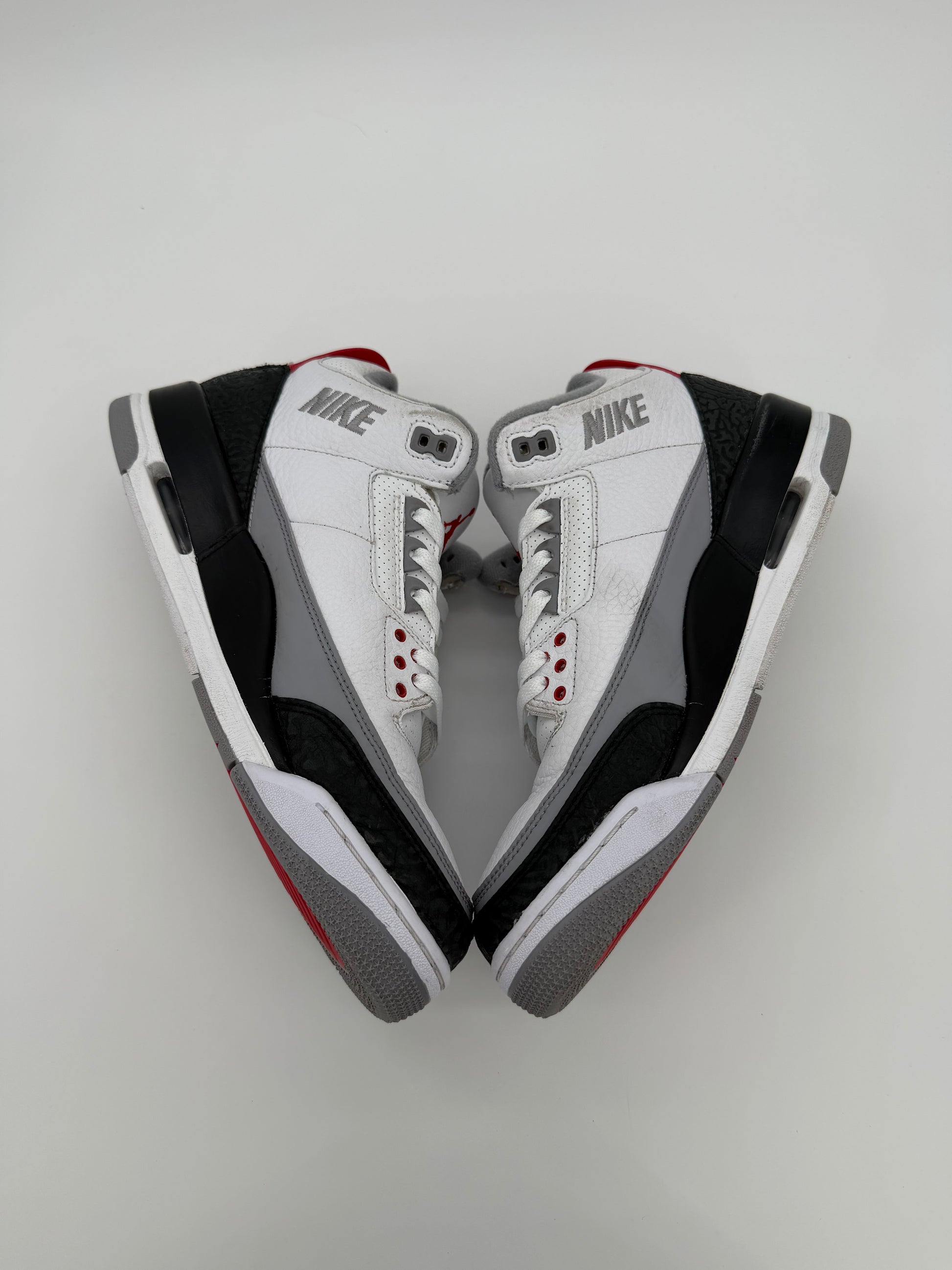 Jordan 3 Retro Tinker Hatfield