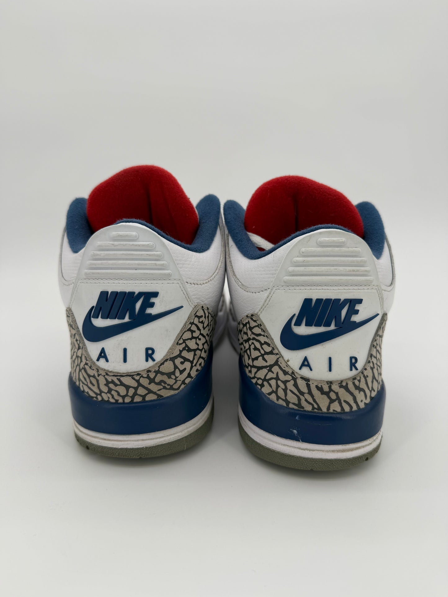 Jordan 3 Retro True Blue (2016)