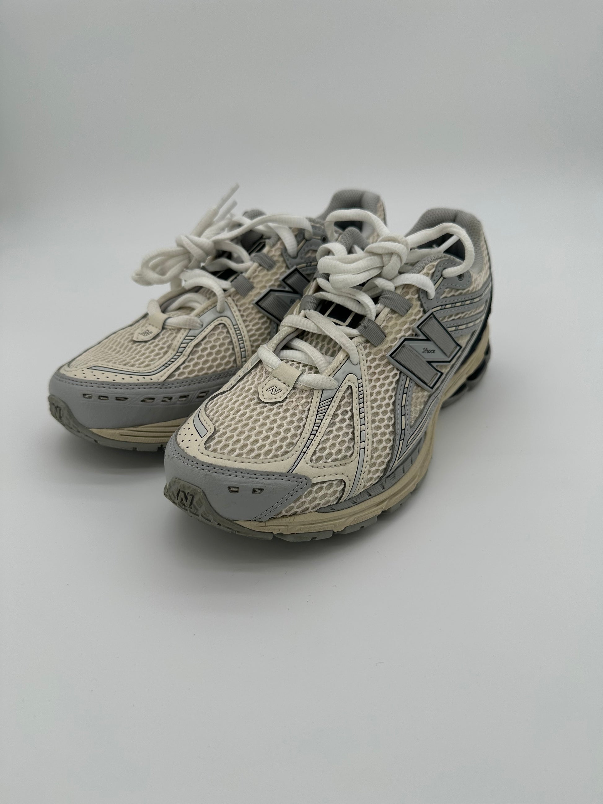 New Balance 1906R Beige/White Grey