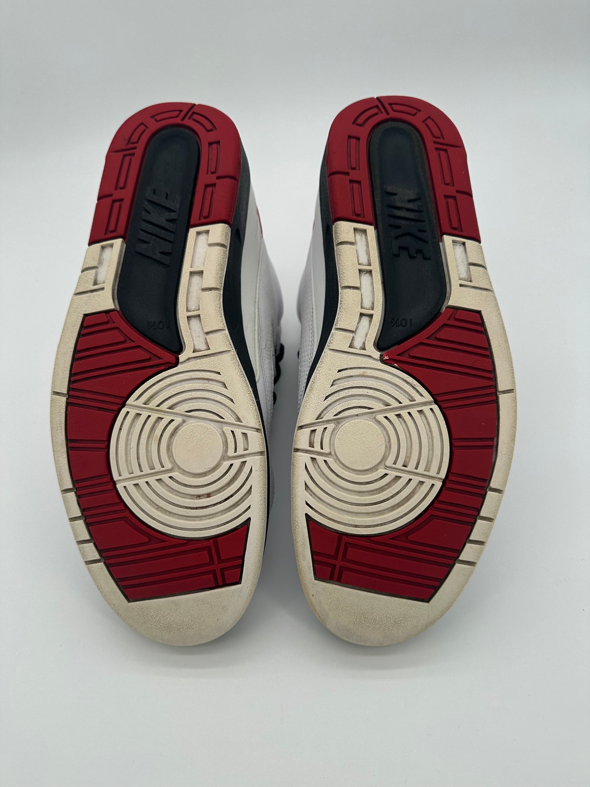 Jordan 2 Retro OG Chicago (2022)
