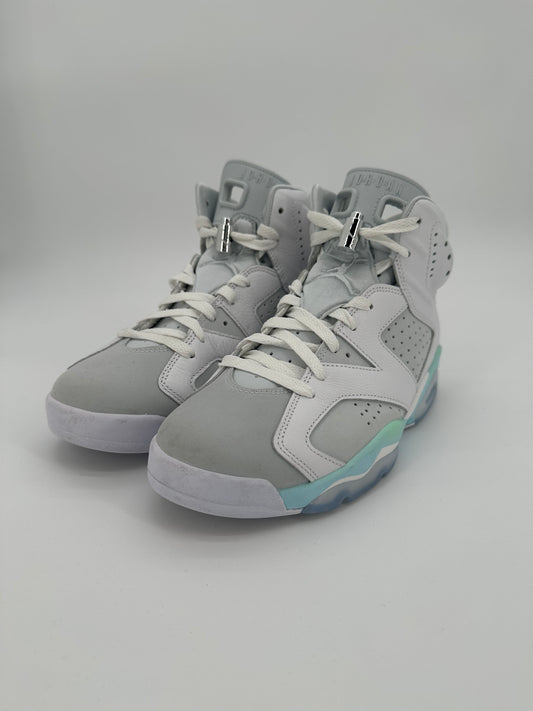 Jordan 6 Retro Mint Foam (Women's)