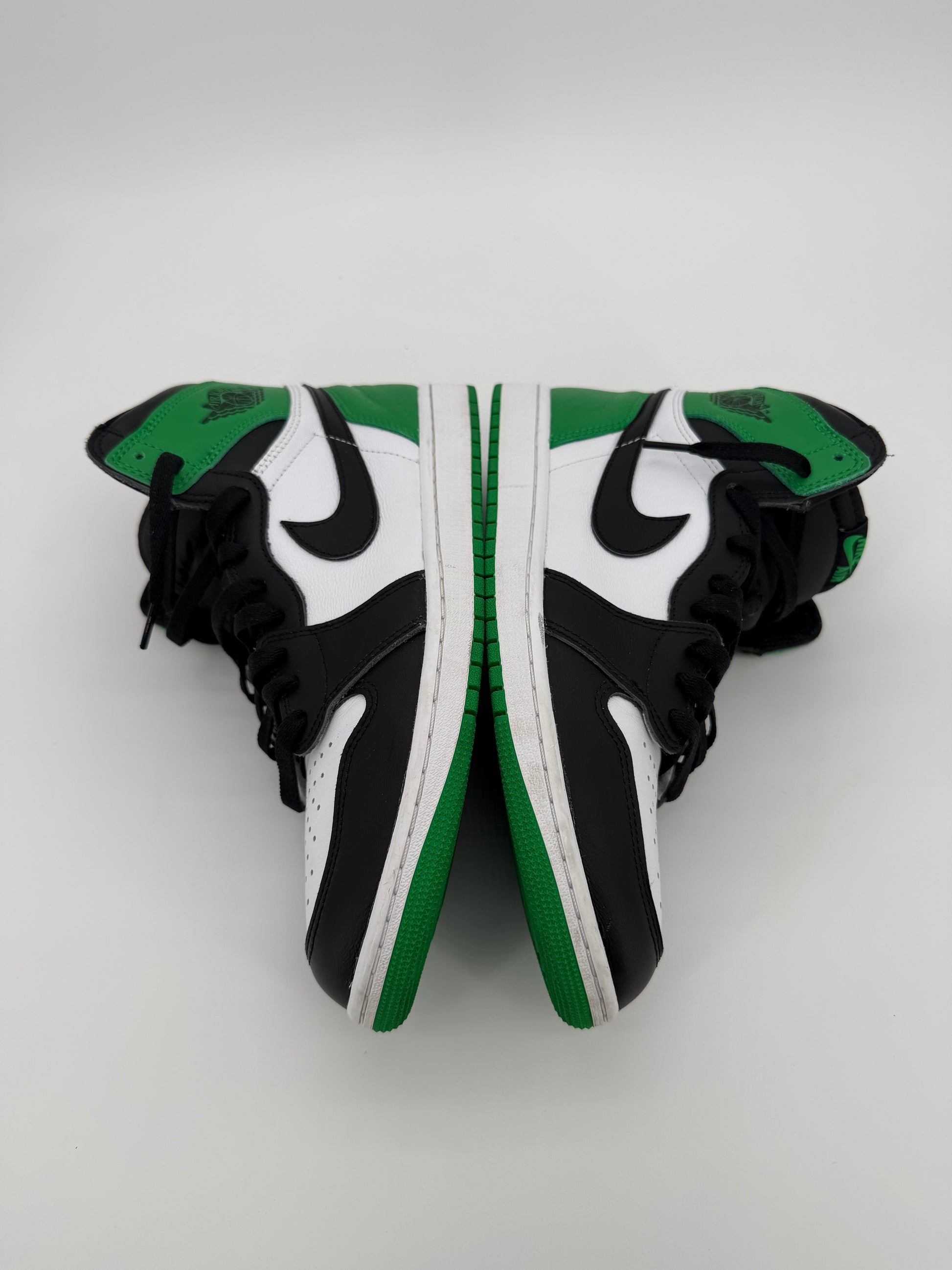 Jordan 1 Retro High OG Lucky Green