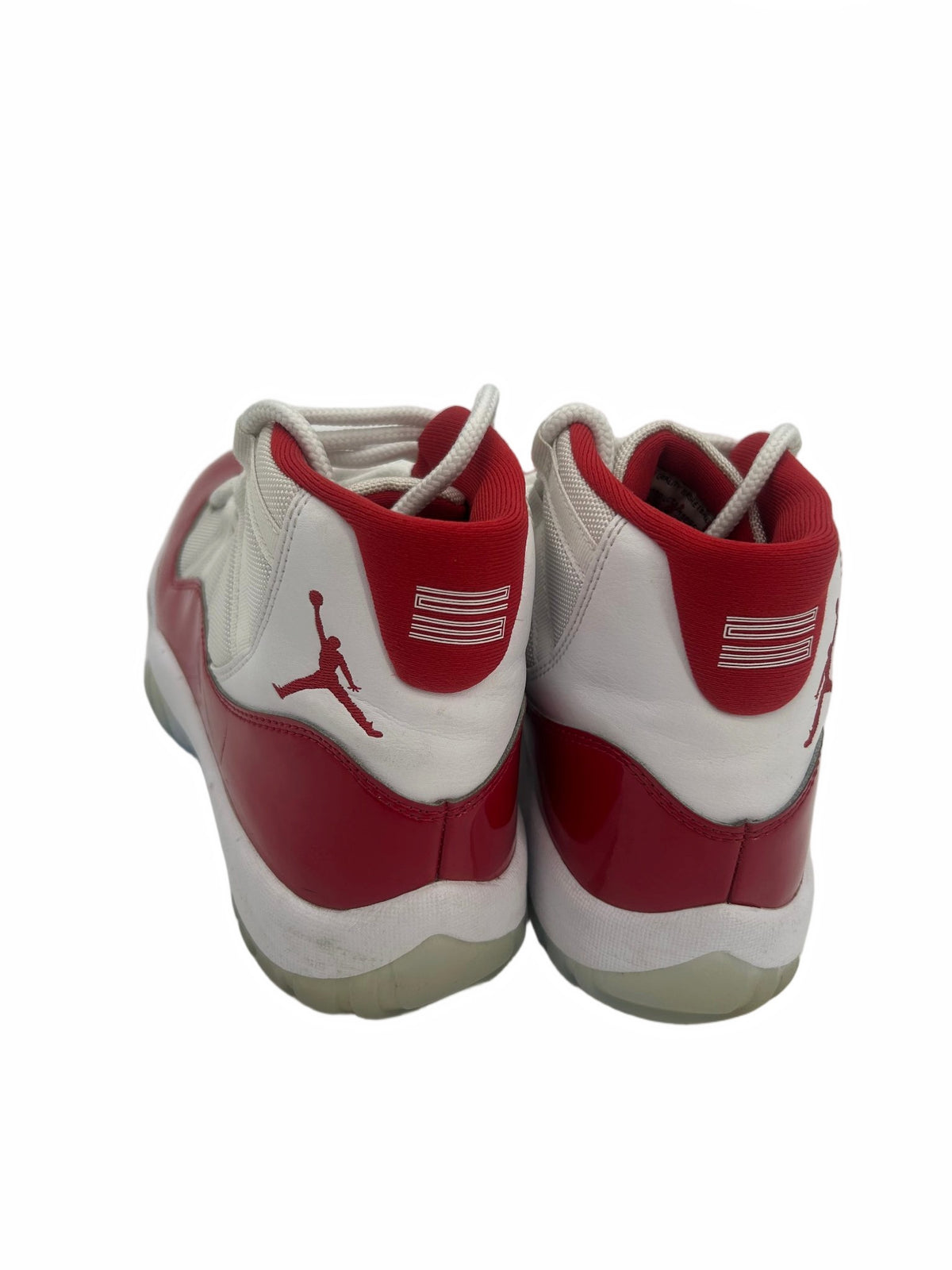 Jordan 11 Retro Cherry (2022)