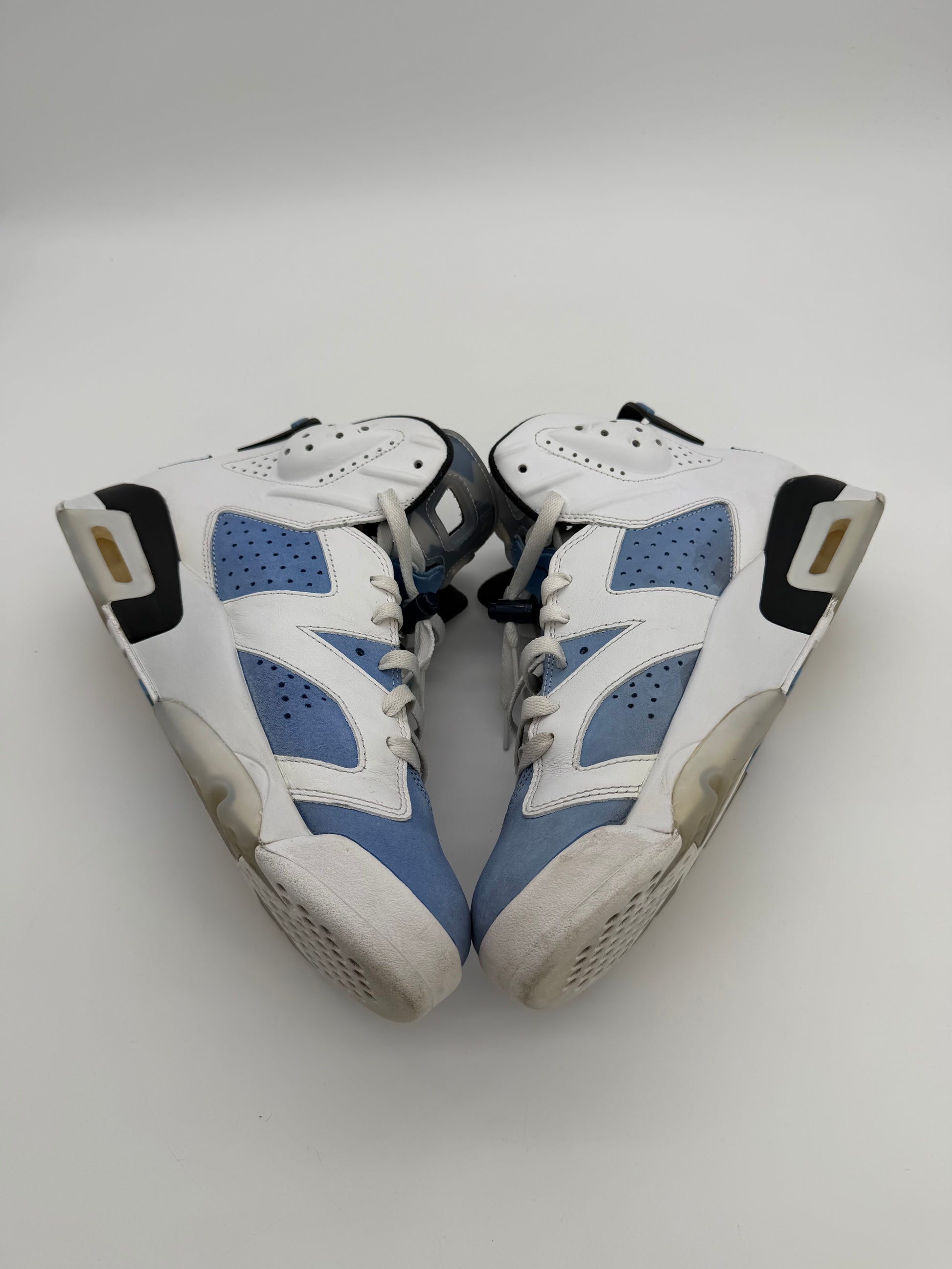 Jordan 6 Retro UNC White