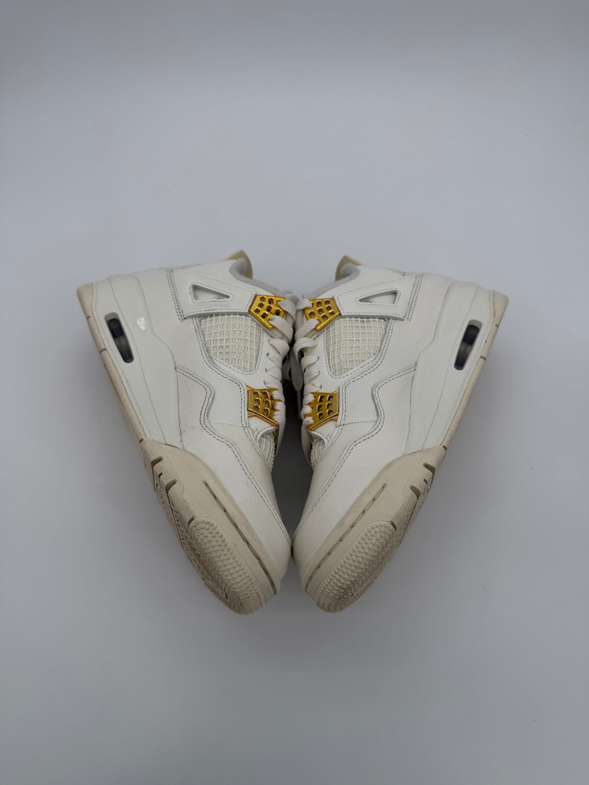 Jordan 4 Retro Metallic Gold (Women's)