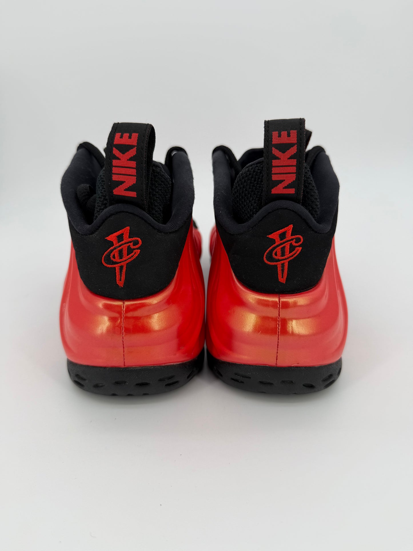 Nike Air Foamposite One Habanero Red