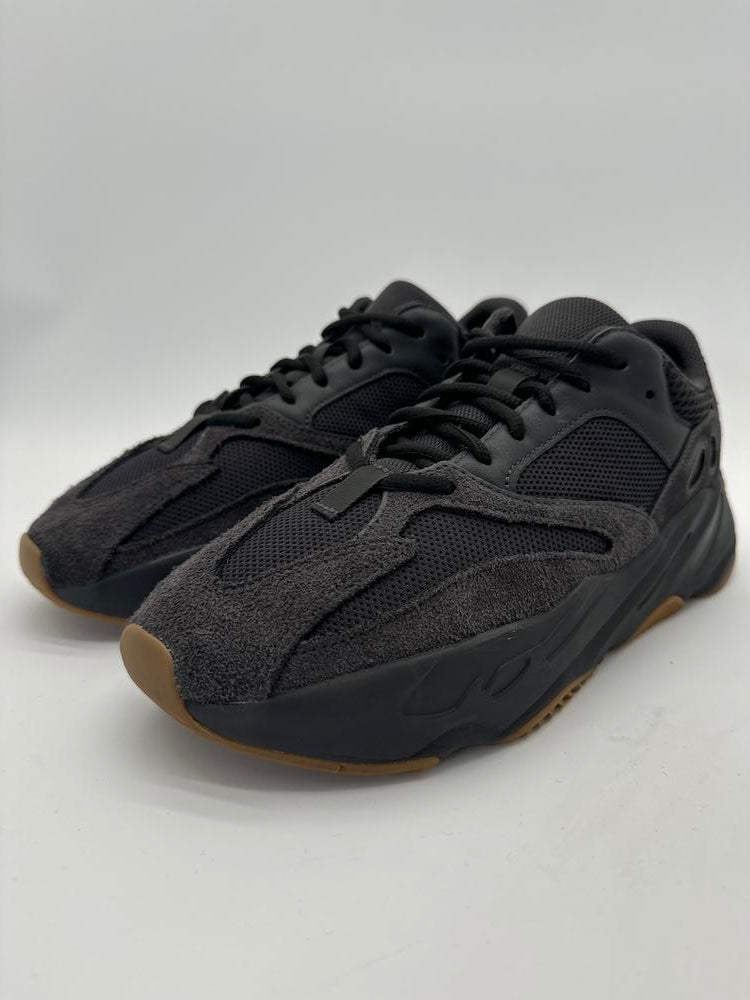 adidas Yeezy Boost 700 Utility Black