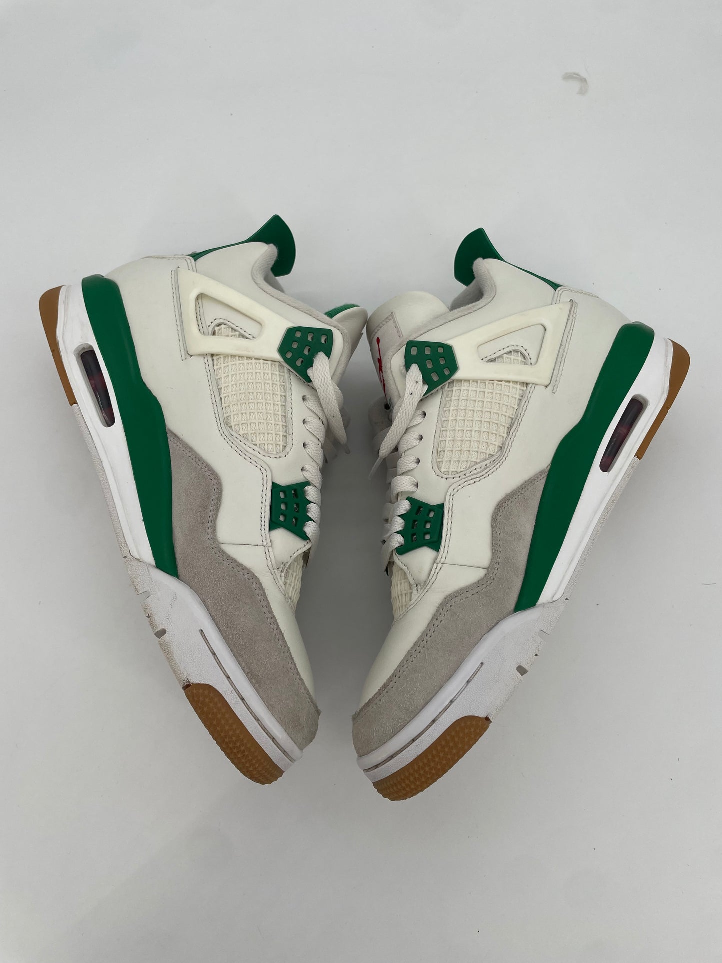 Jordan 4 Retro SB Pine Green