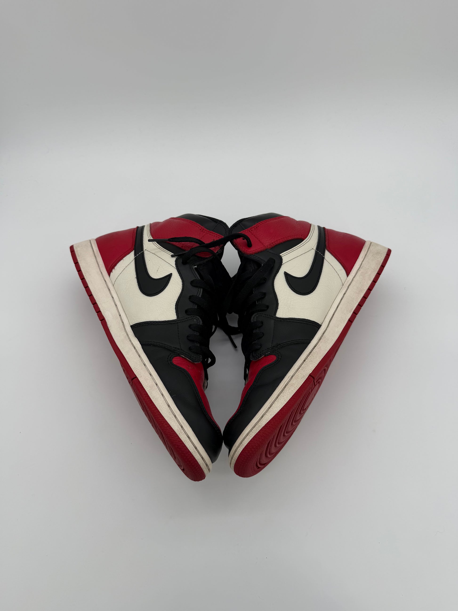 Jordan 1 Retro High Bred Toe