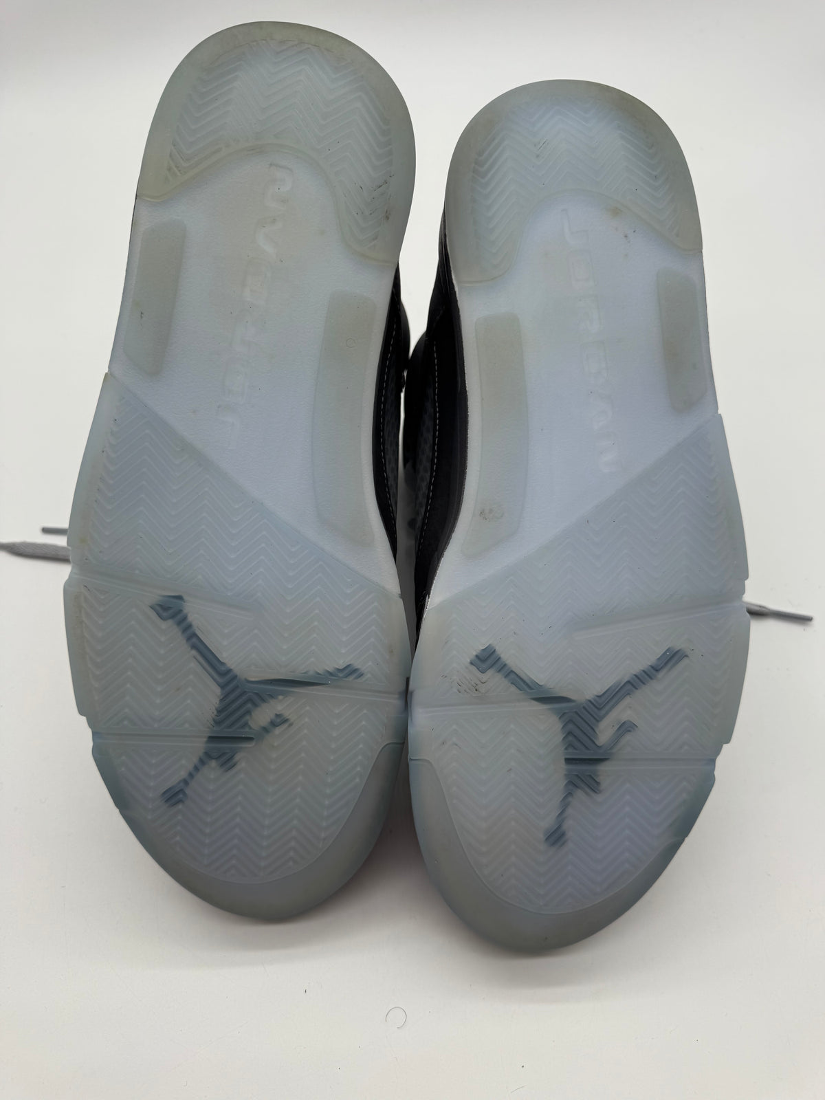 Jordan 5 Retro Wolf Grey (2026)