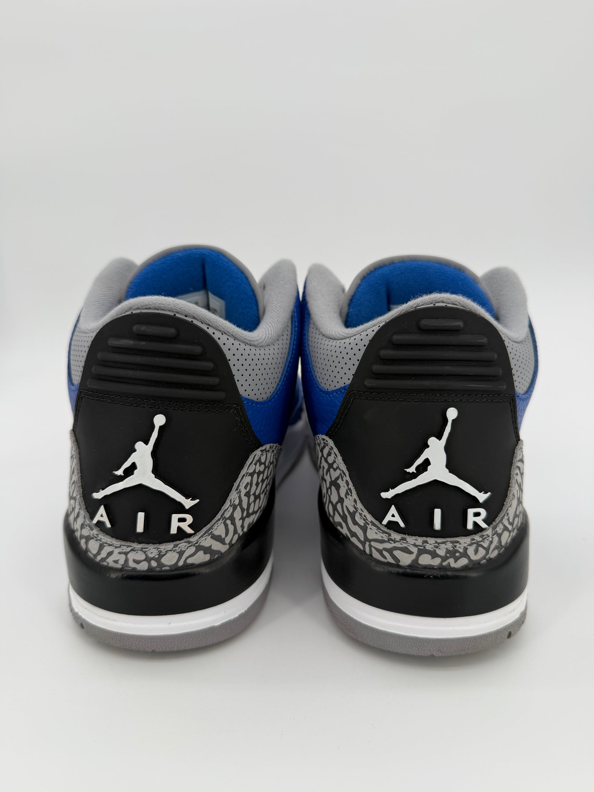 Jordan 3 Retro Varsity Royal Cement
