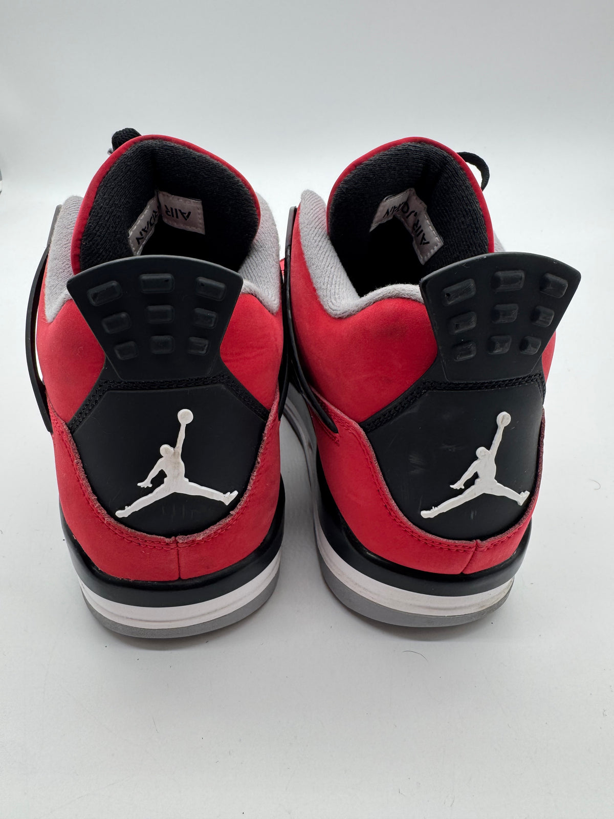 Jordan 4 Retro Toro Bravo (2026)