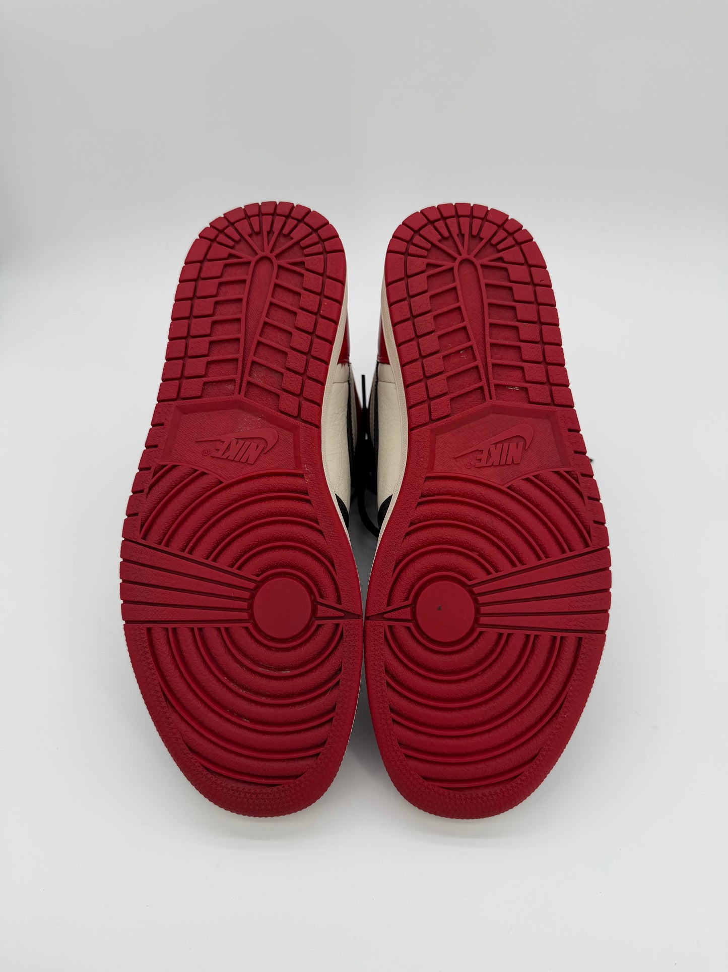 Jordan 1 Retro High Bred Toe