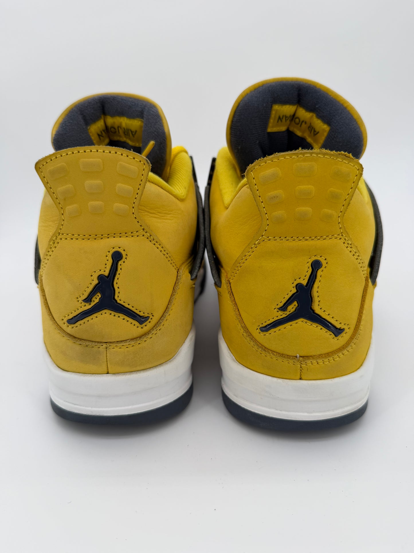 Jordan 4 Retro Lightning (2021)