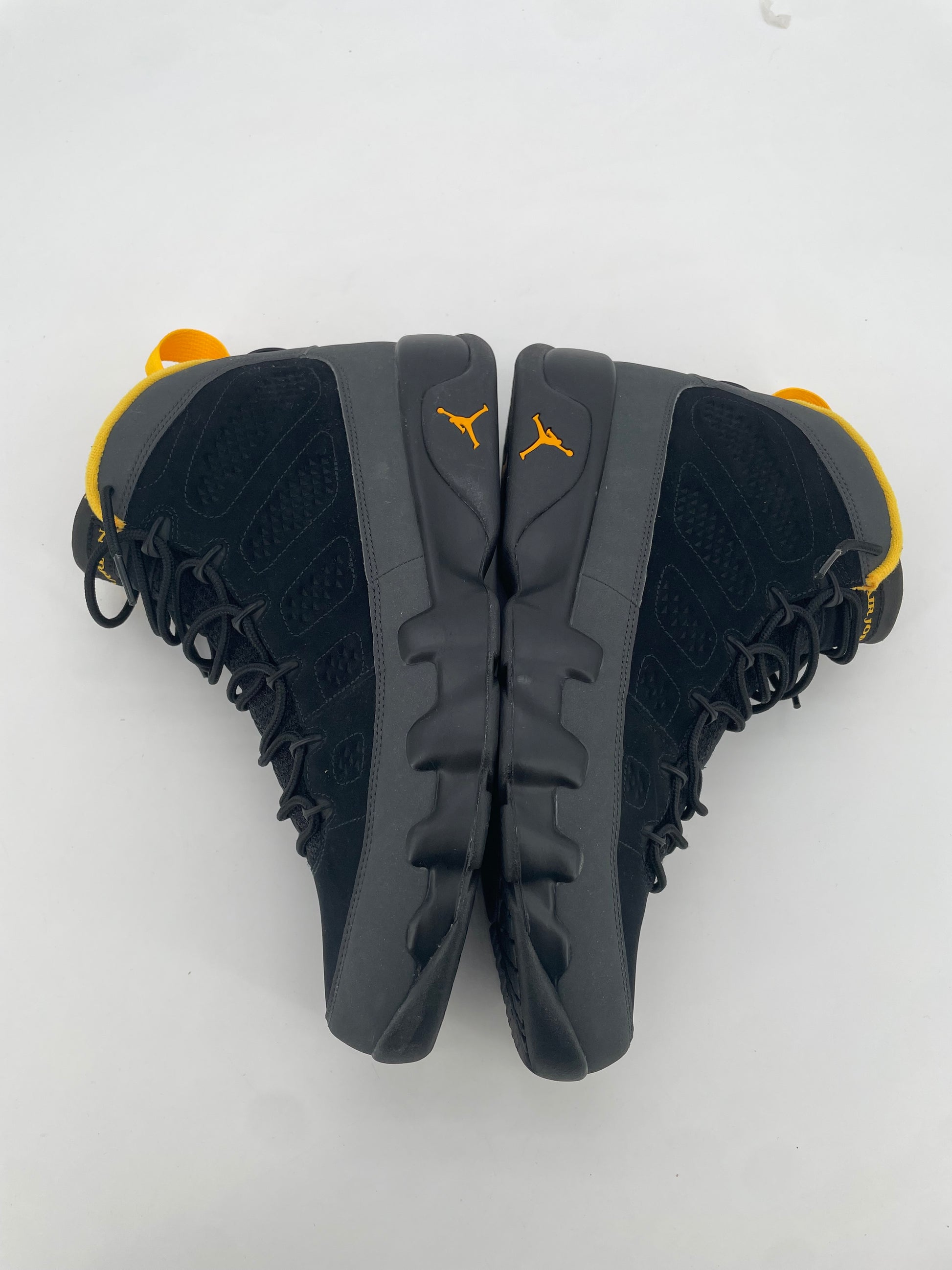 Jordan 9 Retro Dark Charcoal University Gold