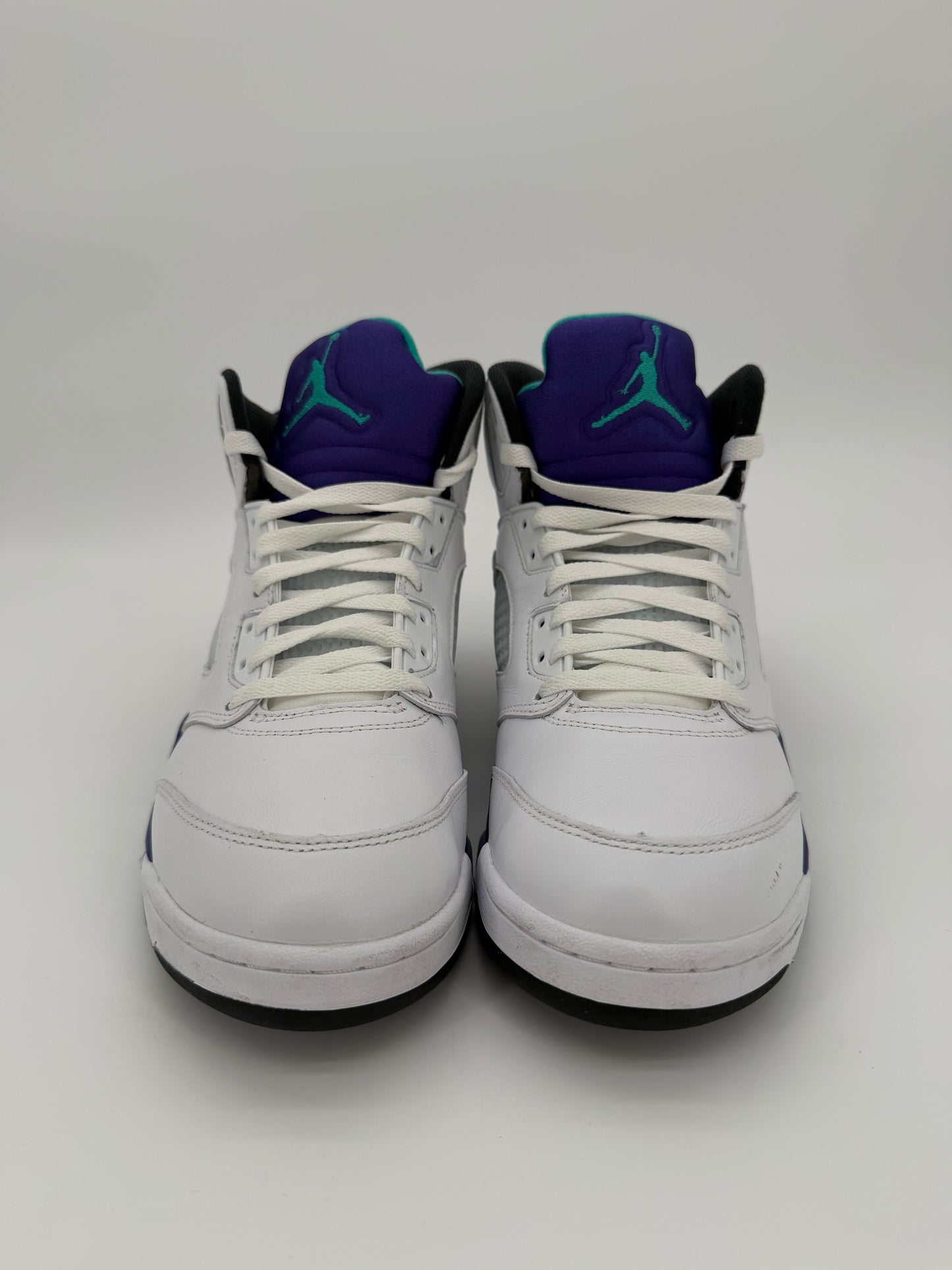 Jordan 5 Retro Grape (2025)