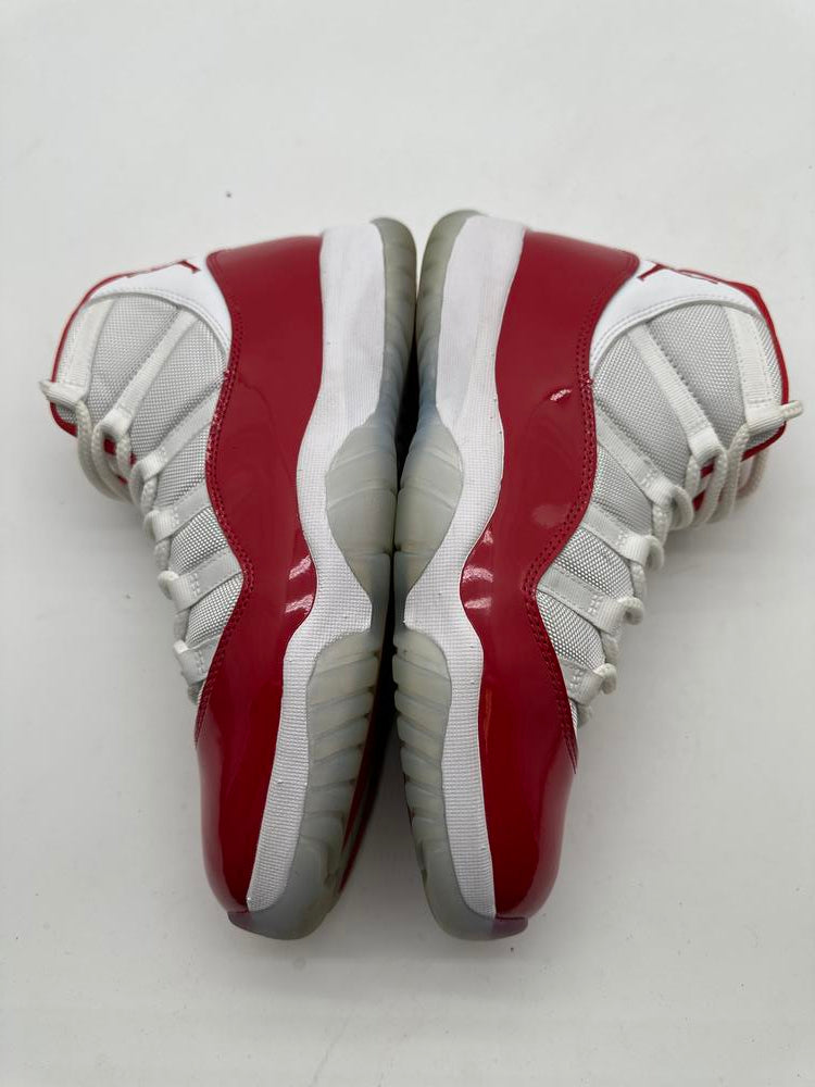 Jordan 11 Retro Cherry (2022)