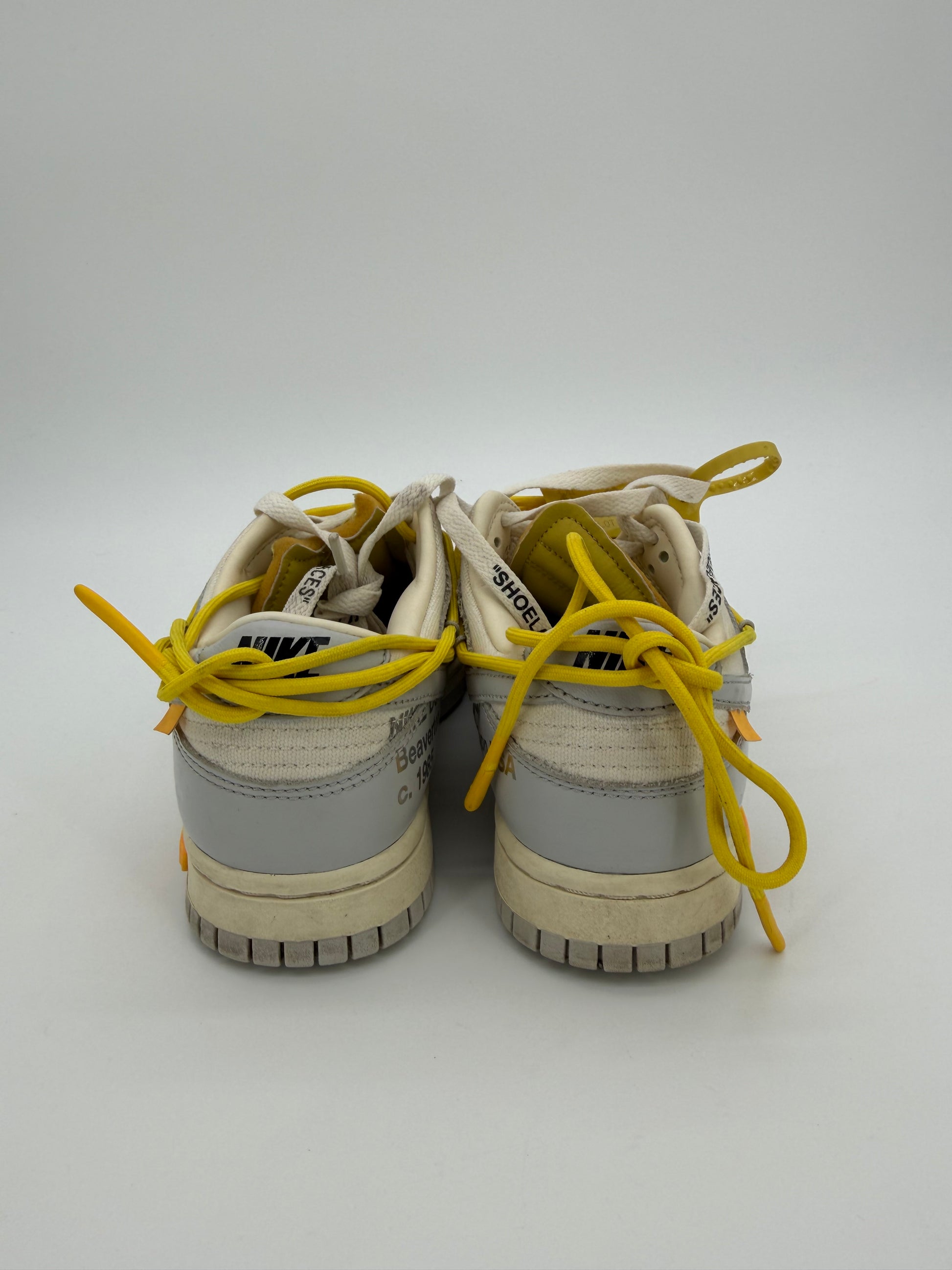 Nike Dunk Low Off-White Lot 29