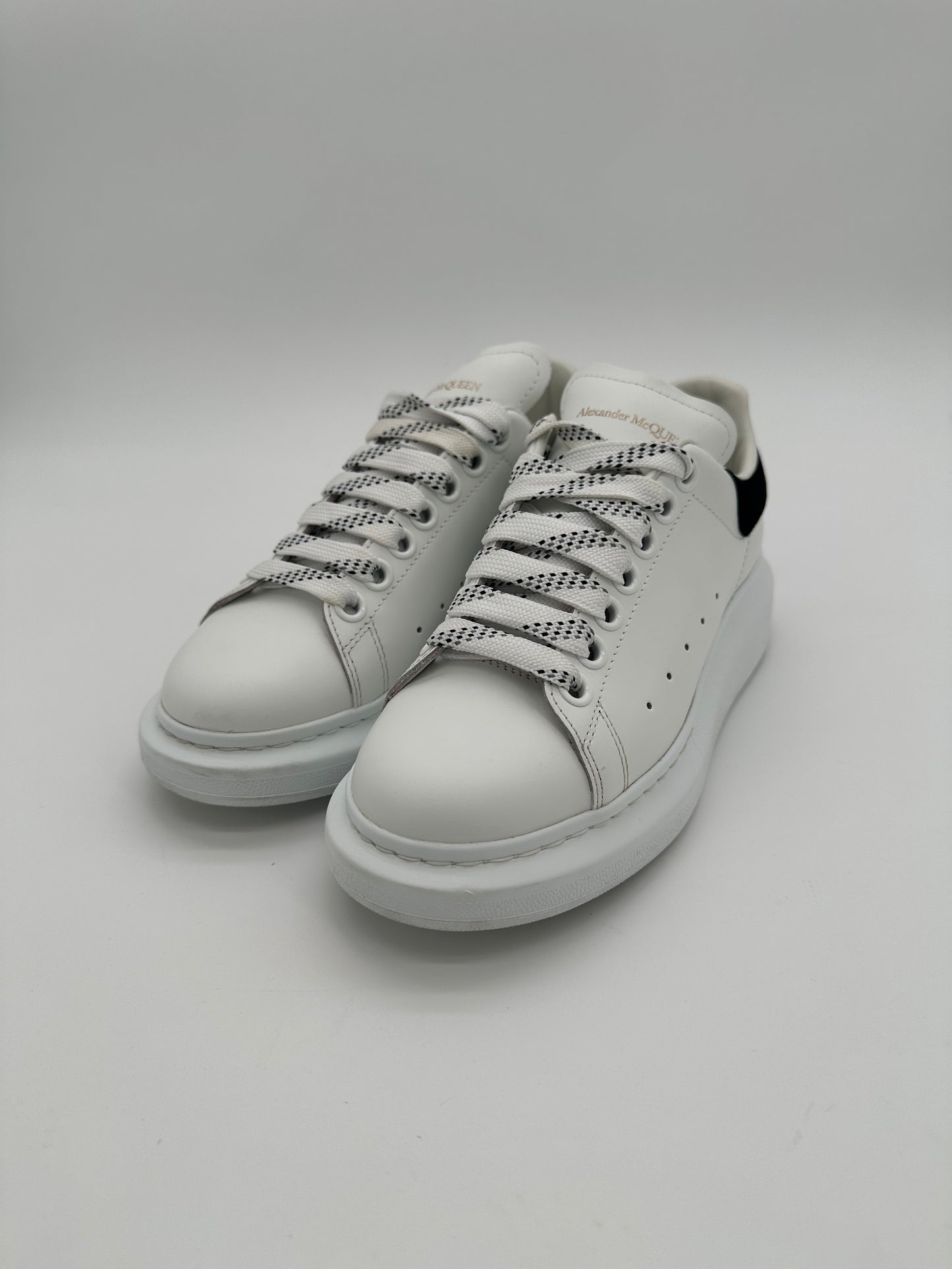 Alexander McQueen Oversized White Black (Women's)