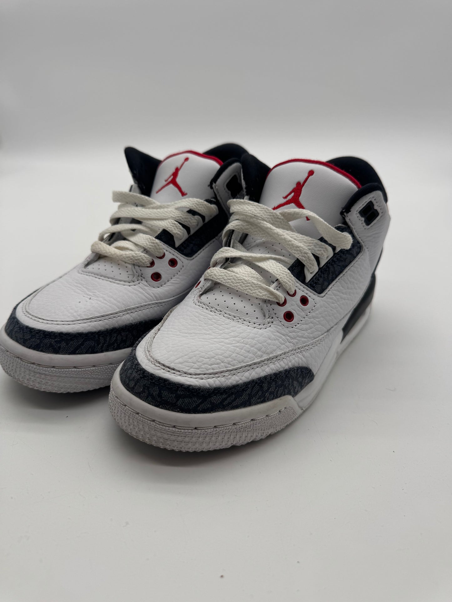 Jordan 3 Retro SE Fire Red Denim (GS)