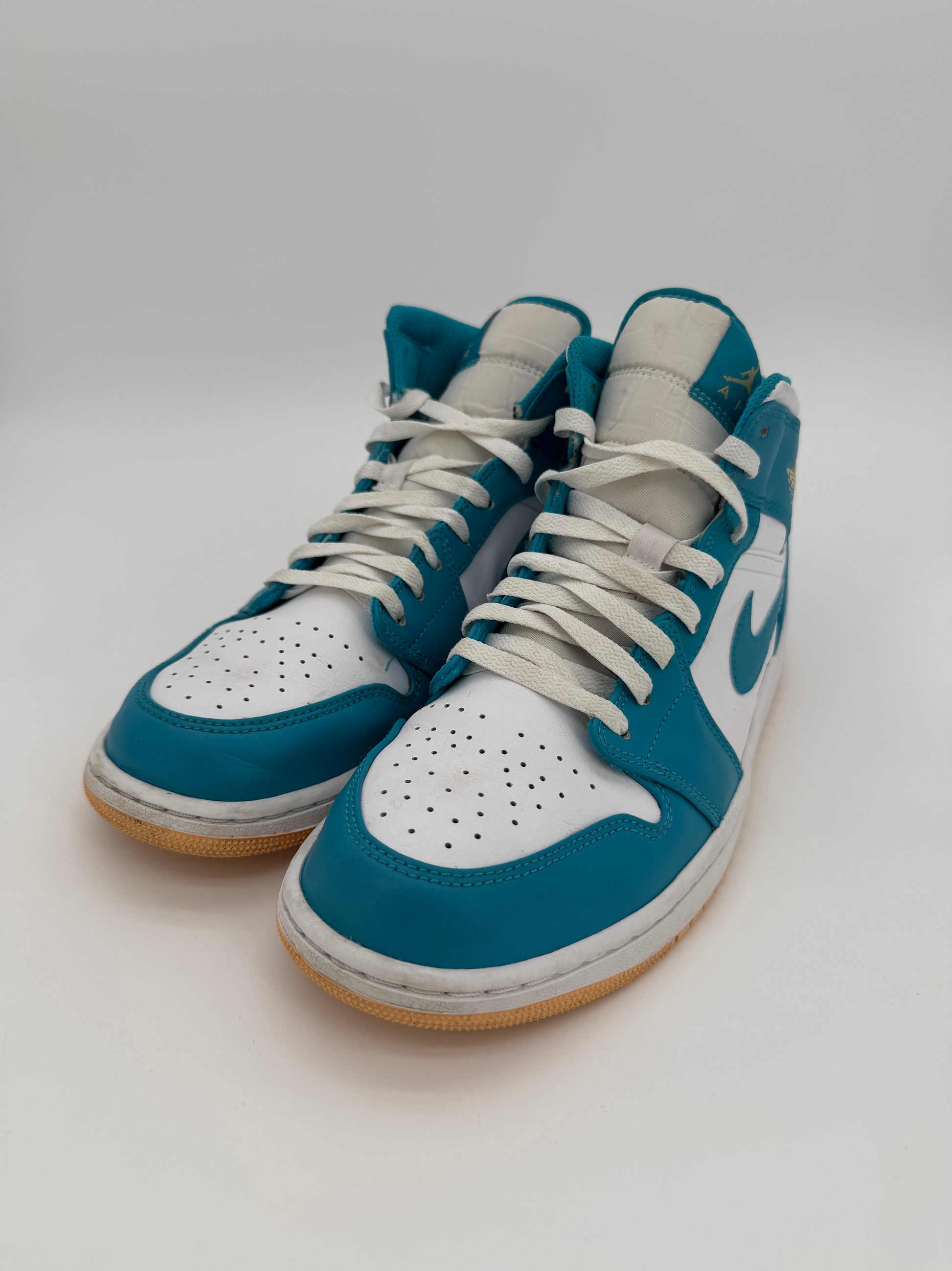 Jordan 1 Mid Aquatone