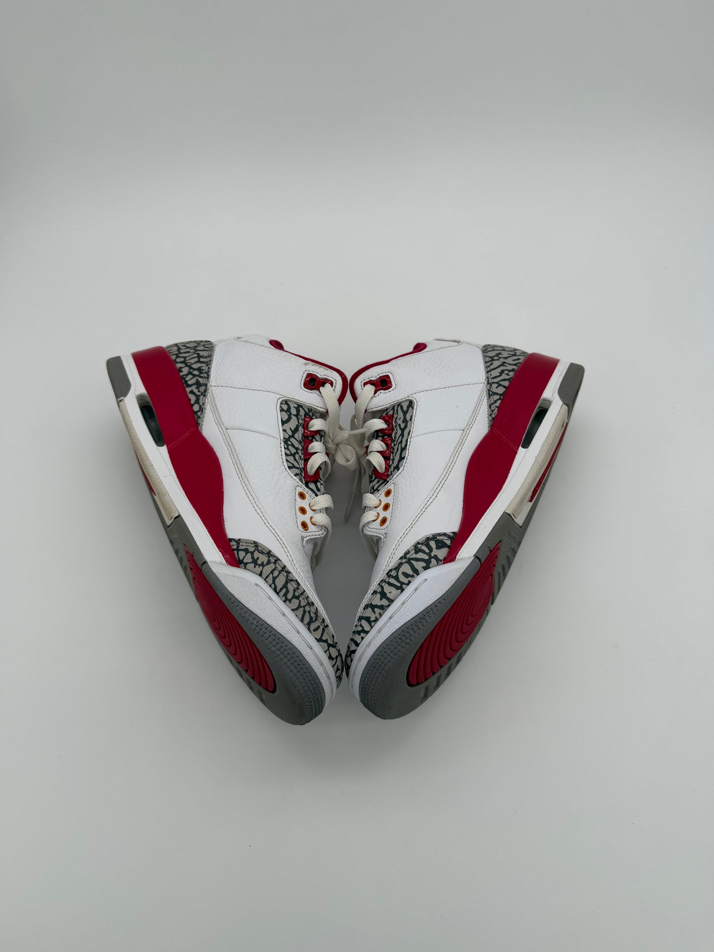 Jordan 3 Retro Cardinal Red