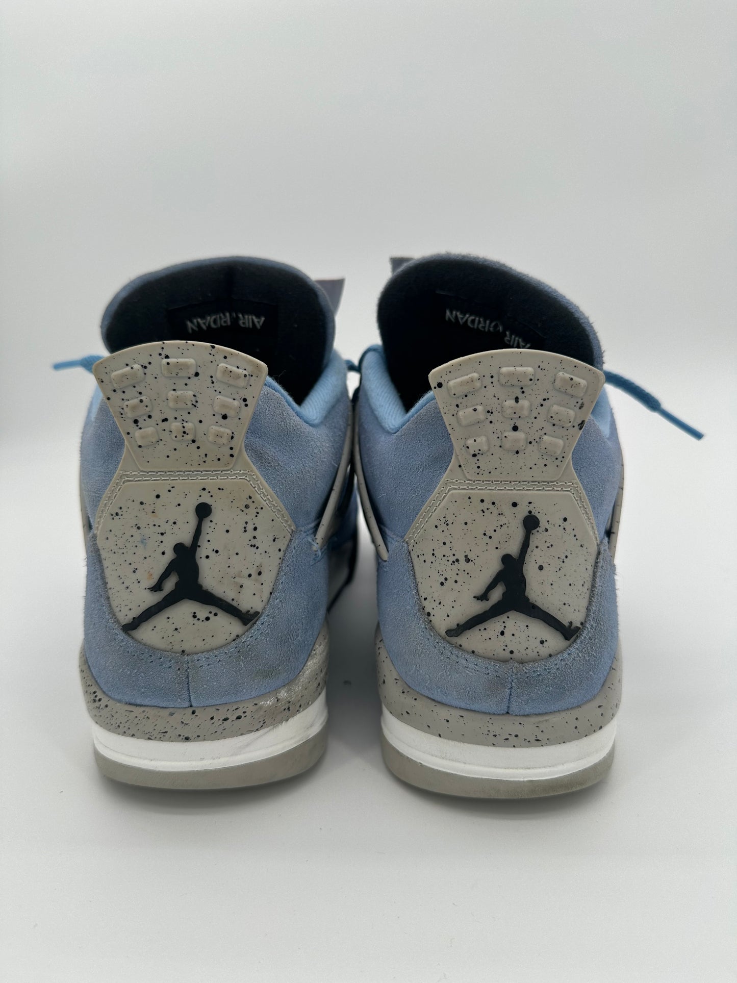 Jordan 4 Retro University Blue