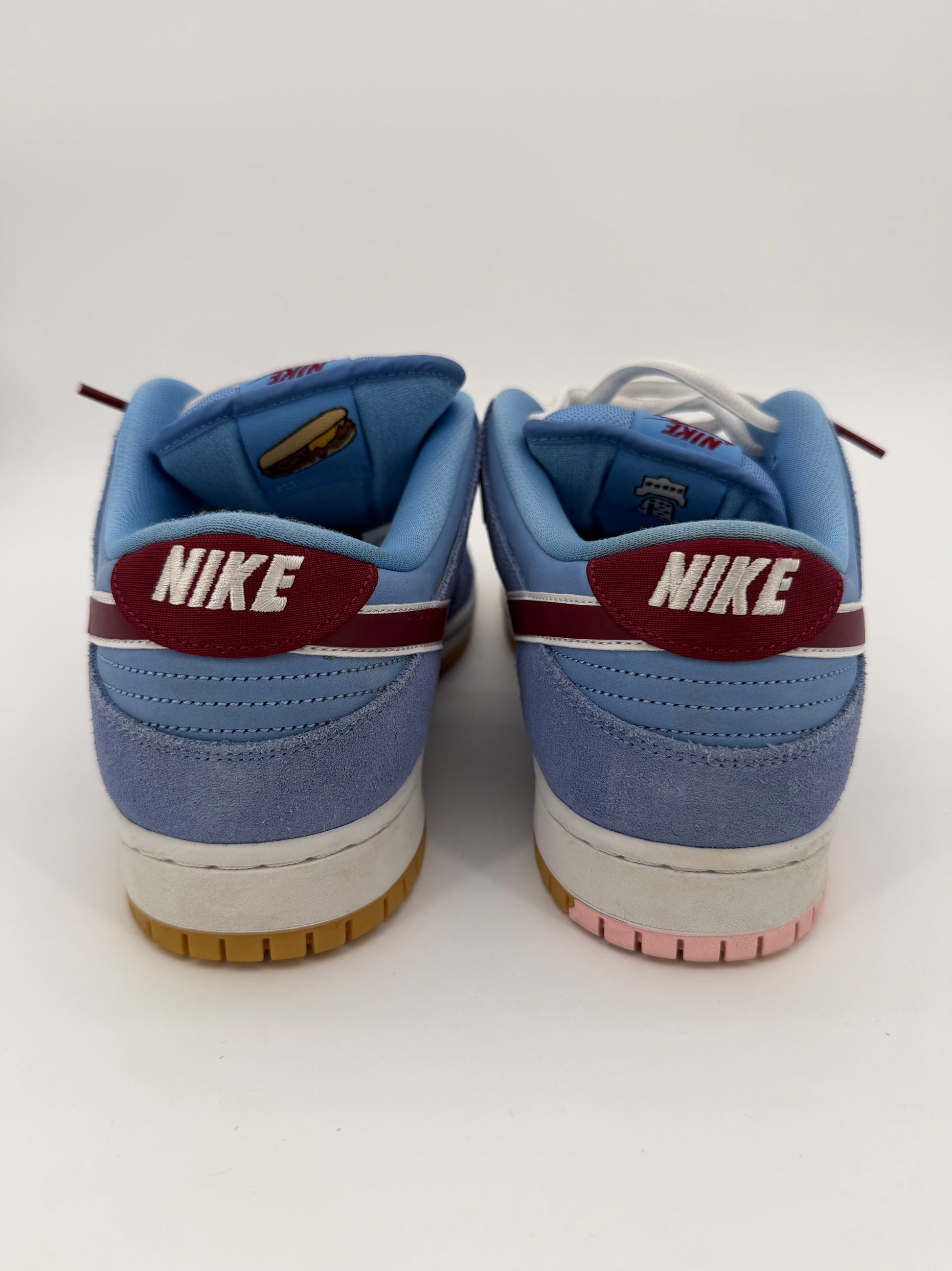 Nike SB Dunk Low Philadelphia Phillies