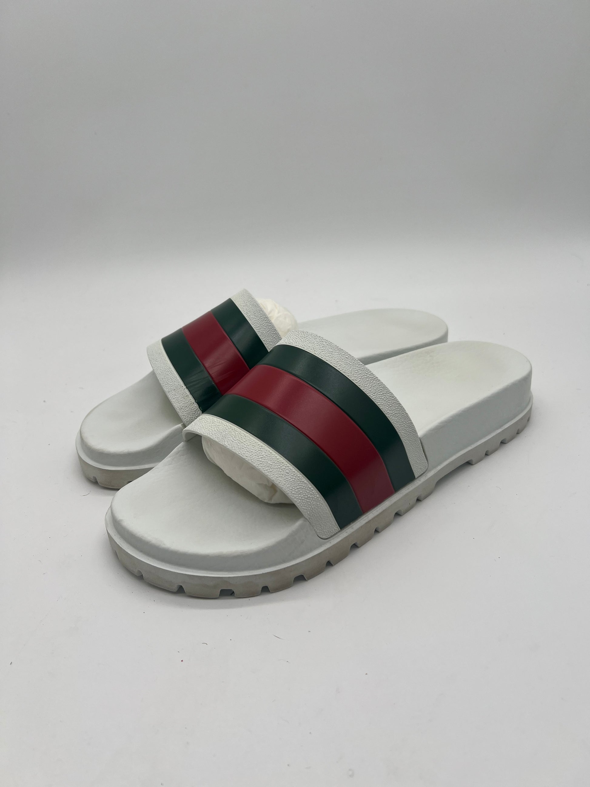 Gucci Pursuit Pool Slides White