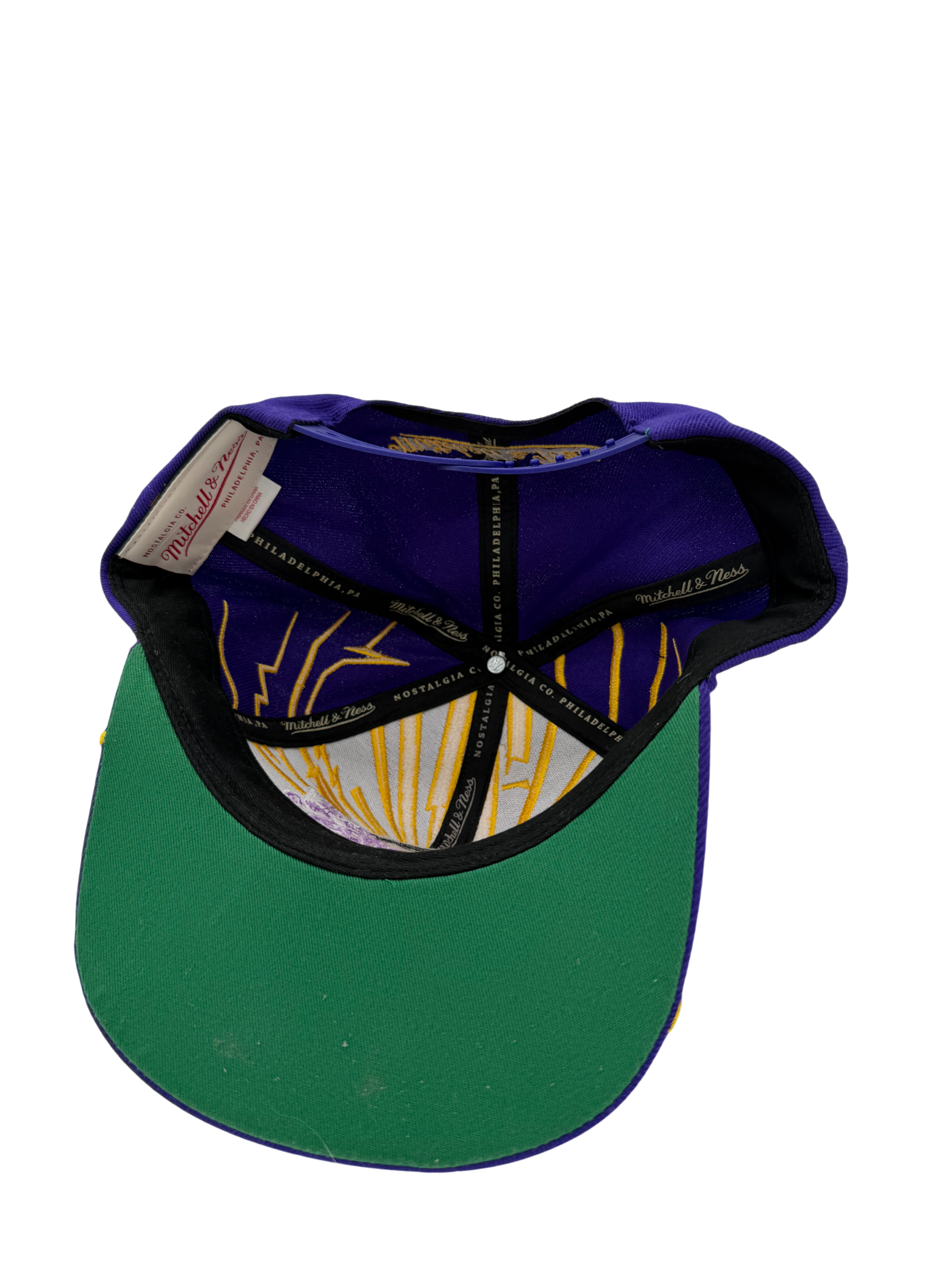 Mitchell And Ness Lakers Cracked Snapback