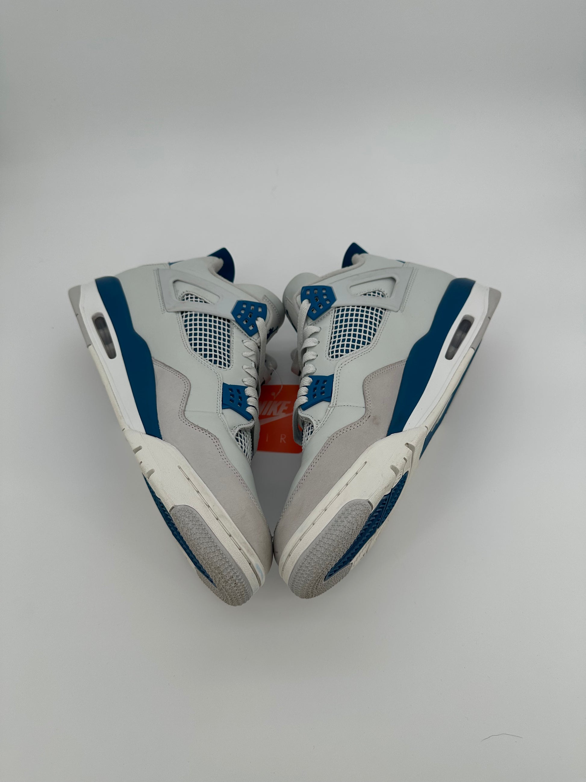 Jordan 4 Retro Military Blue (2024)