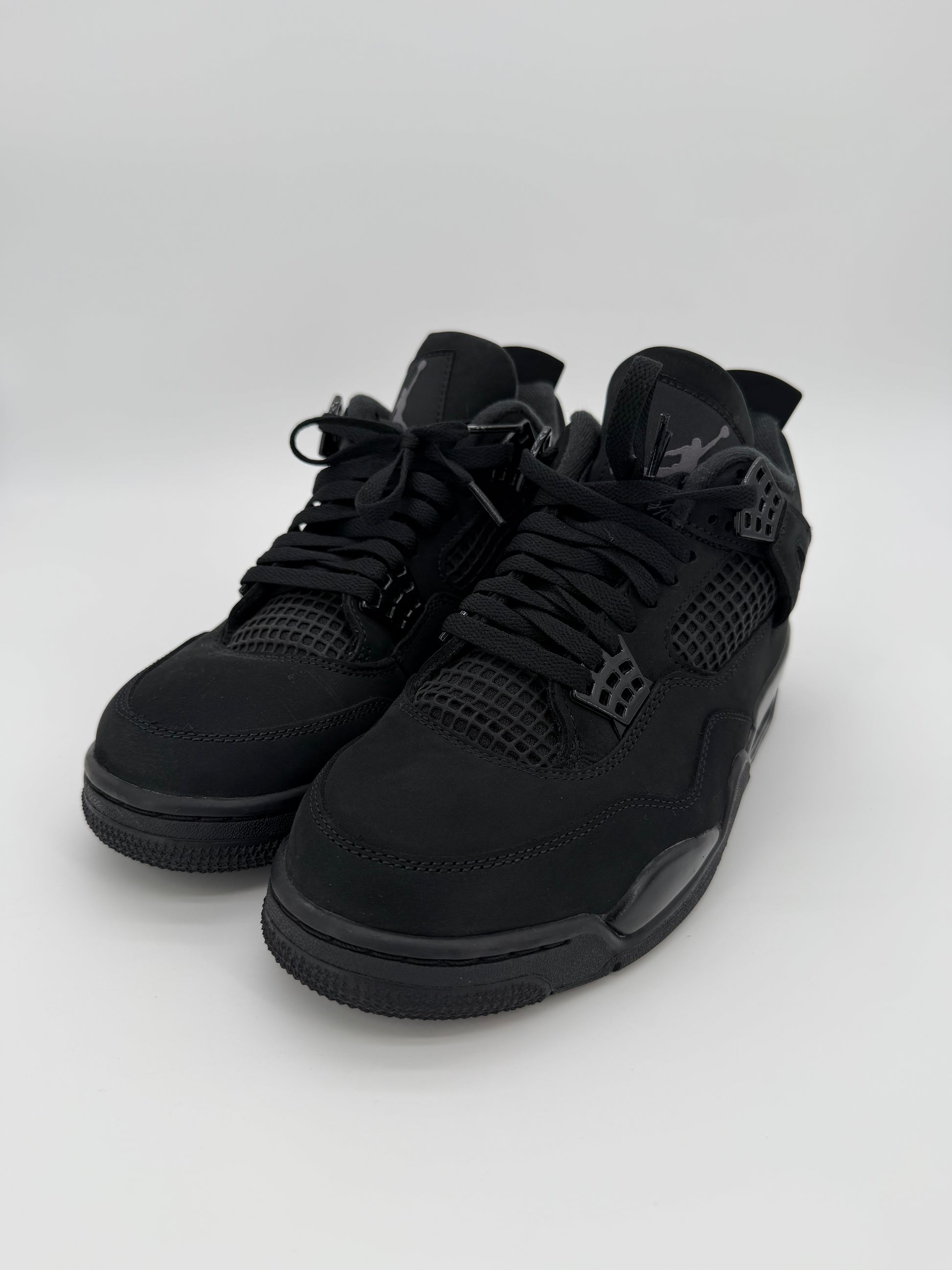 Jordan 4 Retro Black Cat (2025)