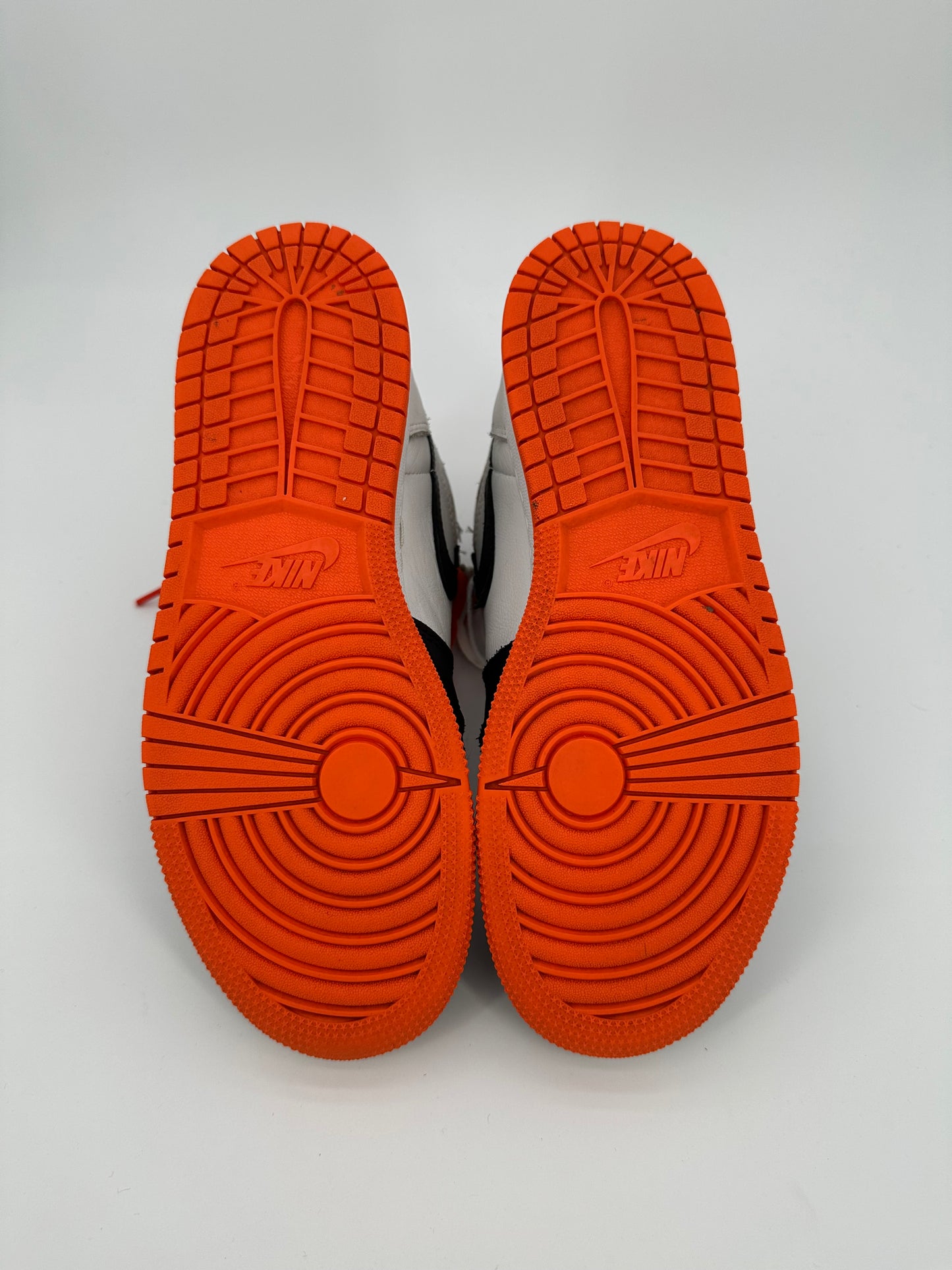 Jordan 1 Retro High Electro Orange